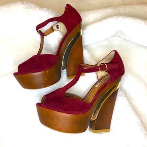 Vintage-like Harajuku Platforms